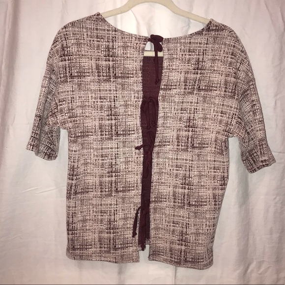 NWT Anthropologie Maroon and White Shirt - Picture 4 of 4